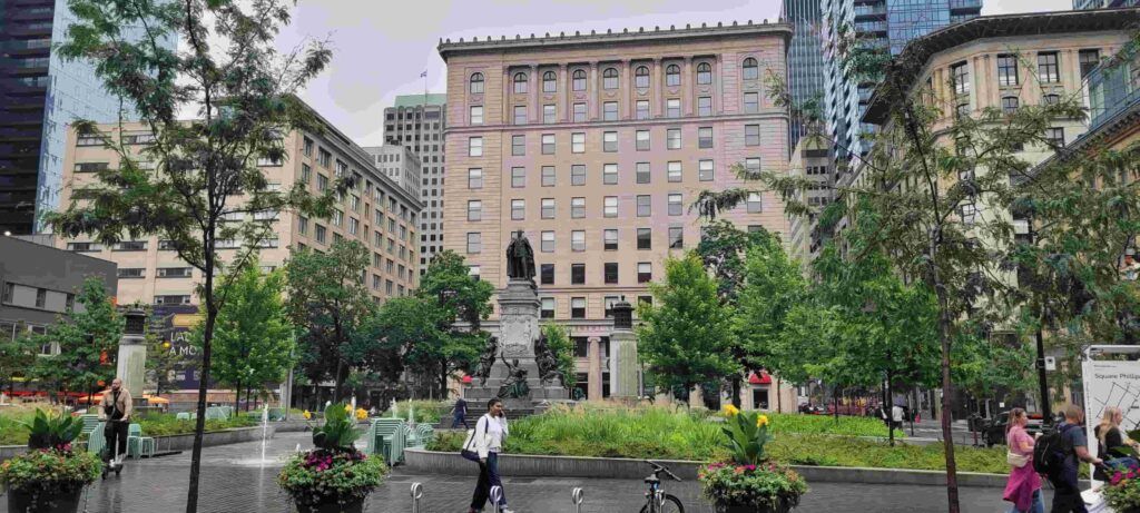 Plaza Phillips en Montreal, Canadá