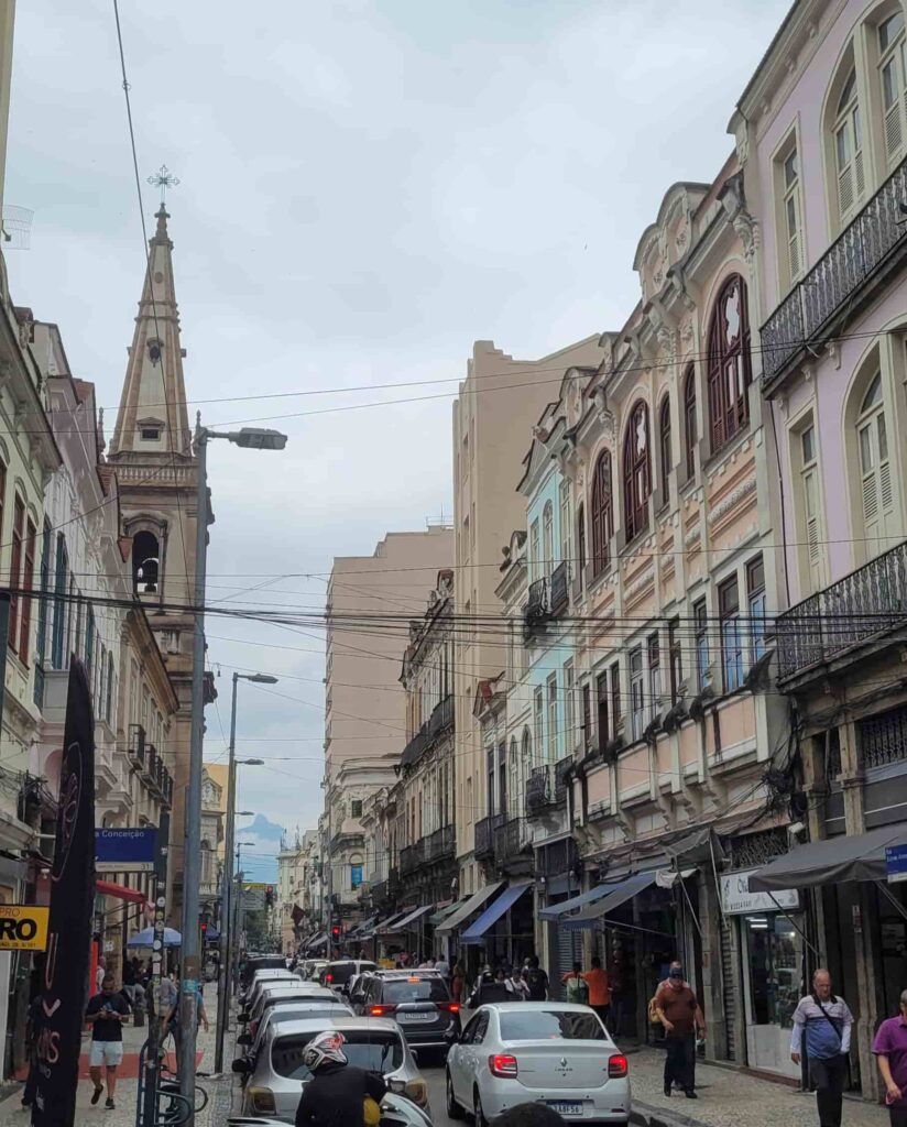 Calle del centro histórico. ¿Es peligroso viajar a Río de Janeiro?