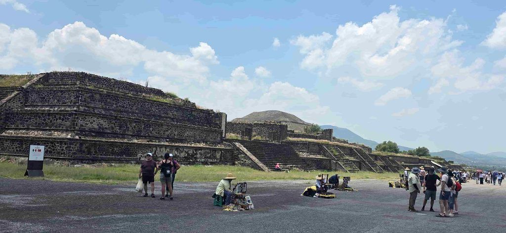 La Calzada de los Muertos, en Teotihuacán