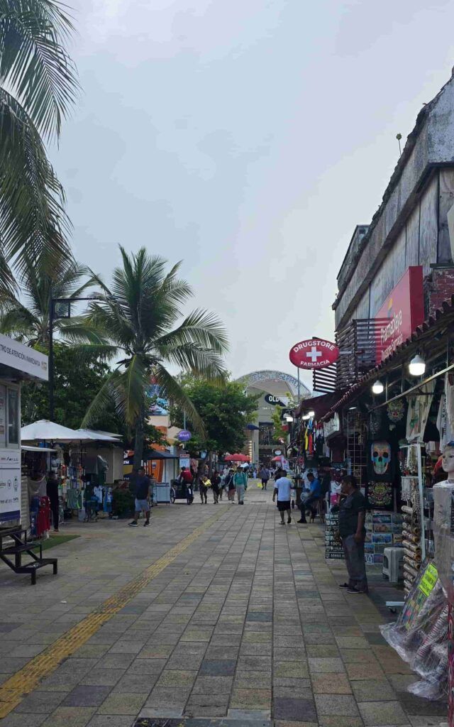 Sensación de total seguridad en Riviera Maya paseando por Playa del Carmen