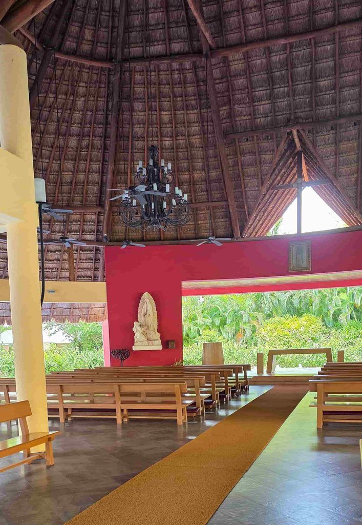 Capilla católica del Barceló Maya Resort