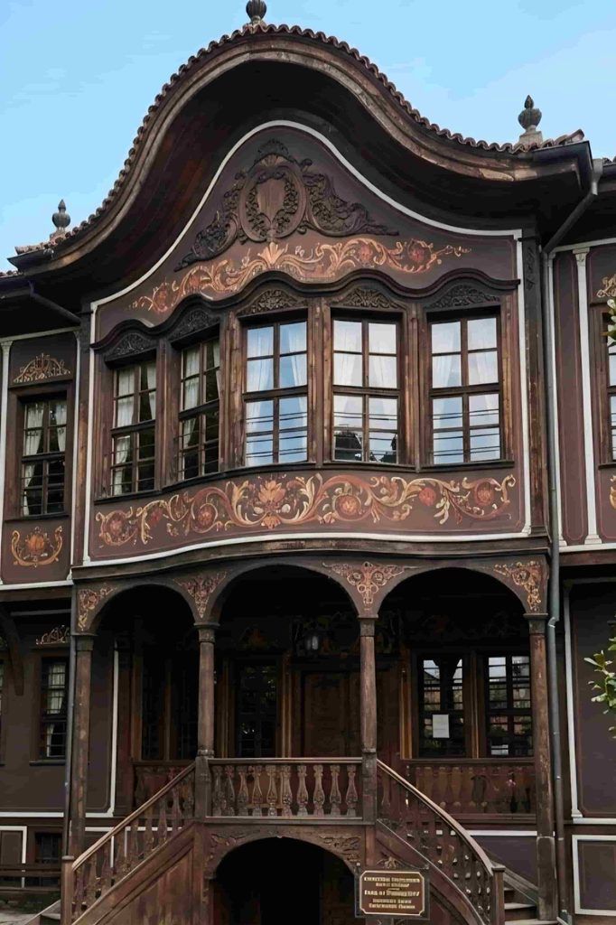 Parte delantera de la casa Kuyumdzhiev en Plovdiv, Bulgaria