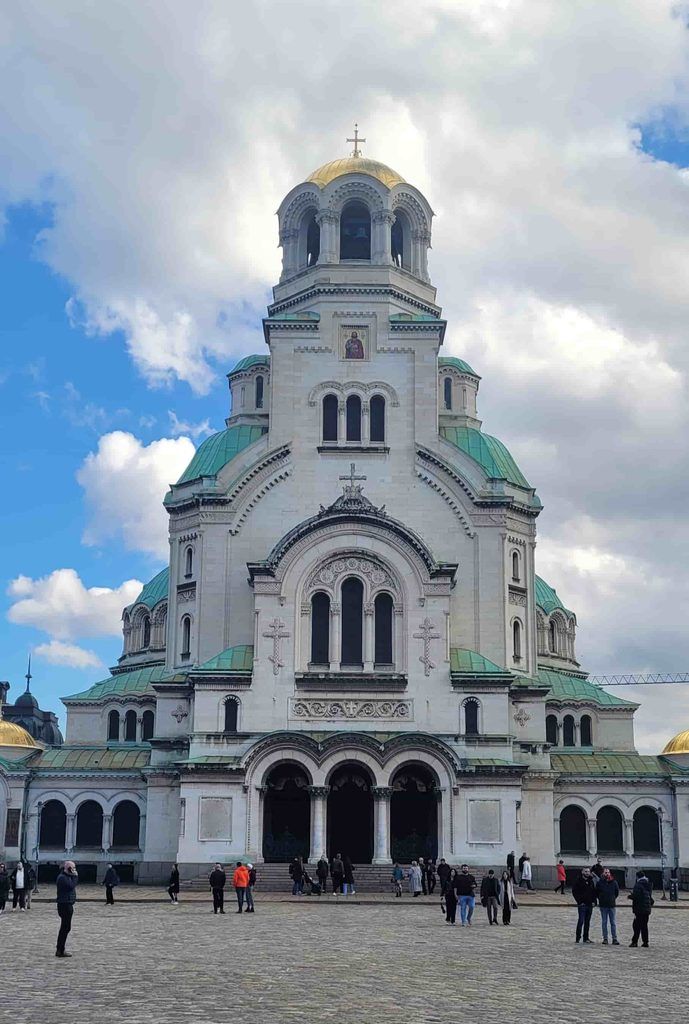 Interior de la Catedral Alexander Nevsky, en Sofía, Bulgaria
