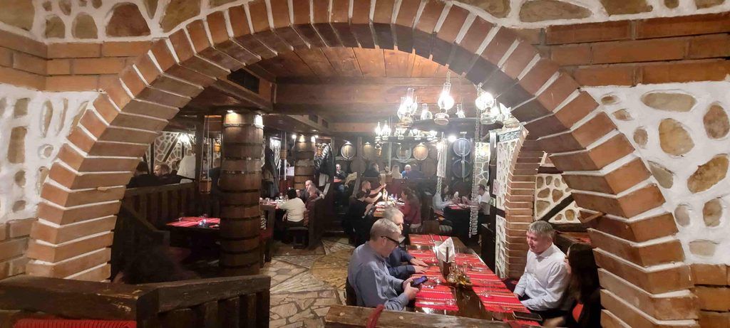 Taverna Hadjidragana en Sofía, Bulgaria