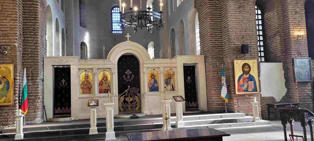 Interior de la Iglesia de Santa Sofía, Bulgaria