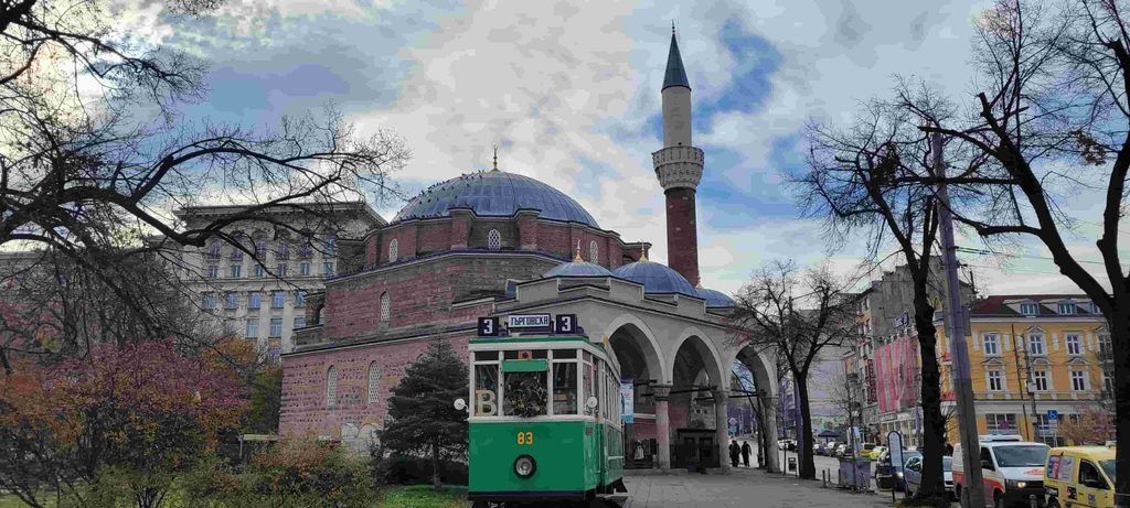 Mezquita Banya Bashi, en Sofía, Bulgaria