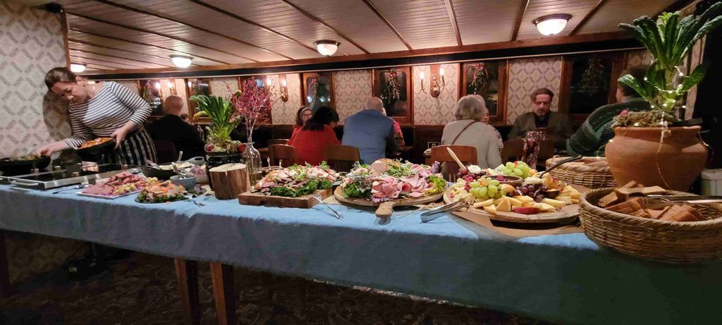Crucero navideño con buffet tradicional sueco en Gotemburgo