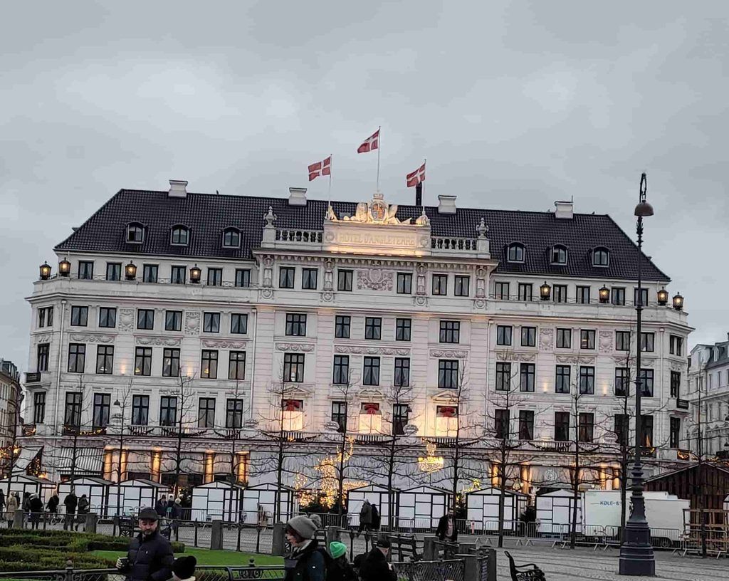 Fachada del Hotel D´Angleterre, en Copenhague