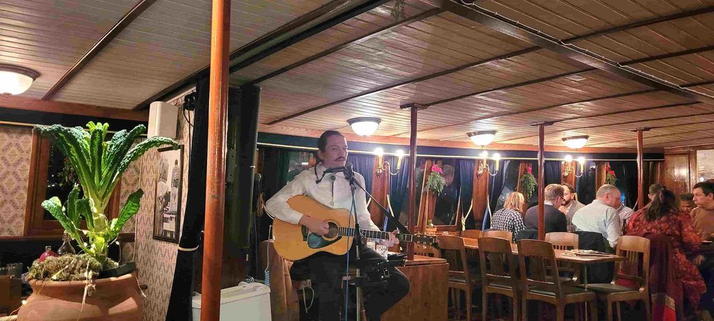Crucero navideño con buffet tradicional sueco en Gotemburgo