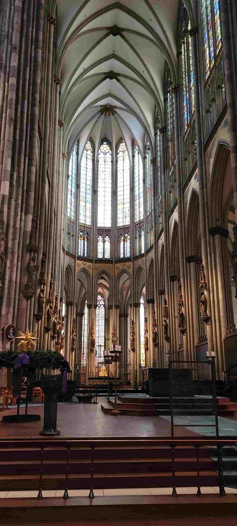 Interior de la Catedral de Colonia, Alemania