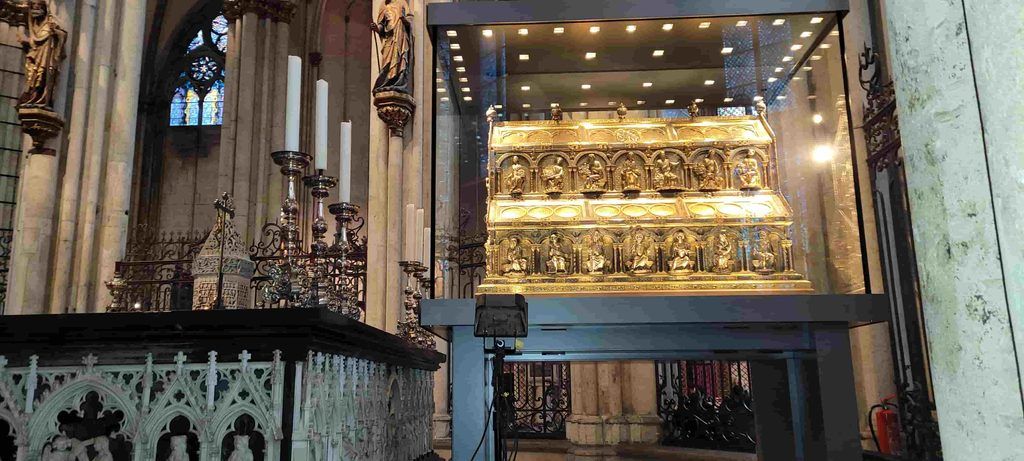 Relicario de los Tres Reyes Magos en la Catedral de Colonia